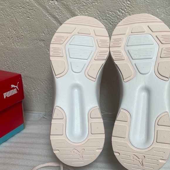 Puma - Ladies’ Sneakers - Picture 7 of 8